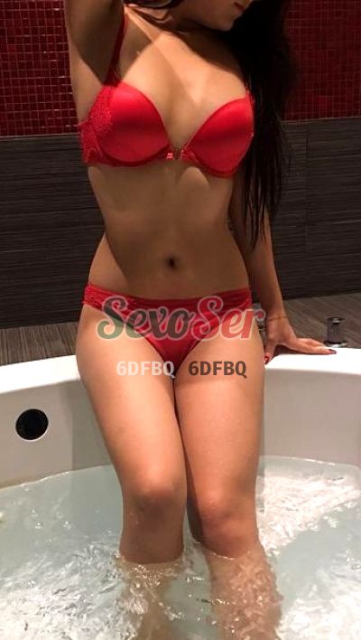 Nancy, escort en León