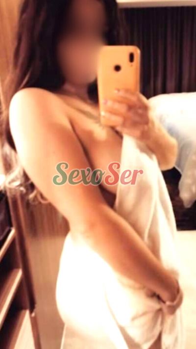Yomary, escort en Gustavo A. Madero