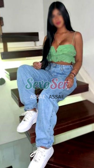 Carolina, puta en Tecate