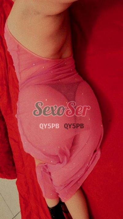 Andrea C, mujer que hace videollamadas y sexting