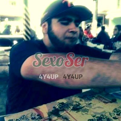 Álex, hombre en Tijuana