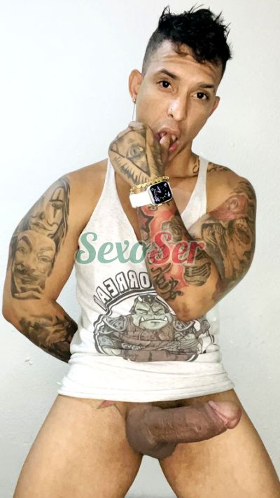 Play Boy, hombre en Tijuana