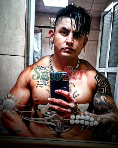 Bestia, hombre en Playa del Carmen