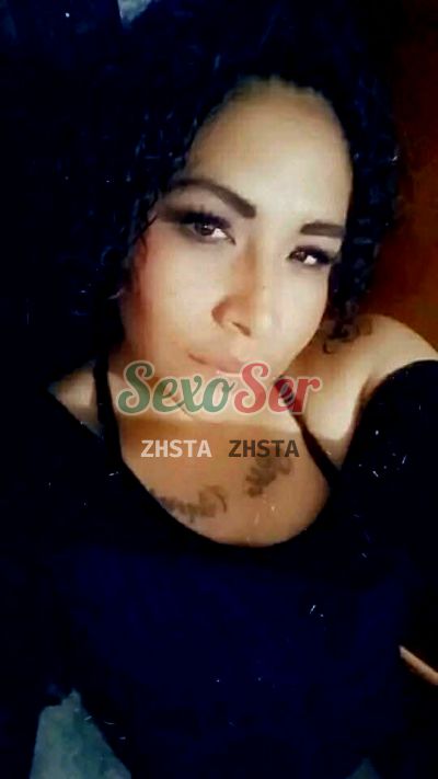 Zara, mujer que hace videollamadas y sexting