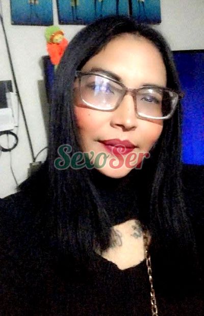 Zara, mujer que hace videollamadas y sexting