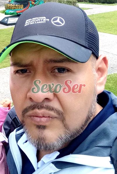 Rogelio, hombre en Xochimilco