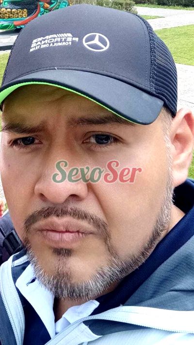 Rogelio, hombre en Xochimilco