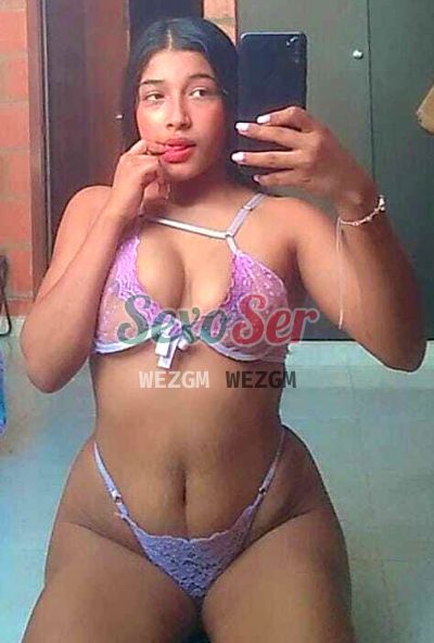 Mara, mujer que hace videollamadas y sexting