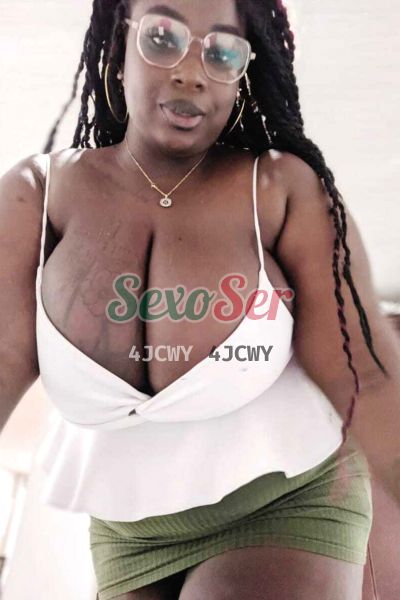 Susu, mujer que hace videollamadas y sexting