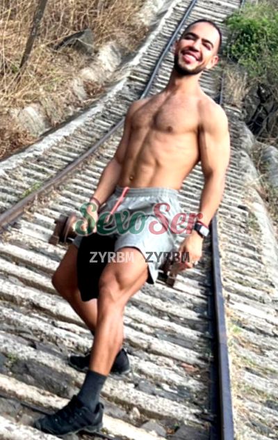 Iván 3313603439, hombre en Guadalajara