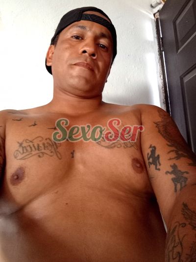 Masajista 3222135491, hombre que da masajes eróticos en Nezahualcóyotl